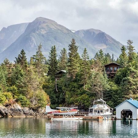 Stillpoint Lodge - All-Inclusive Halibut Cove المظهر الخارجي الصورة
