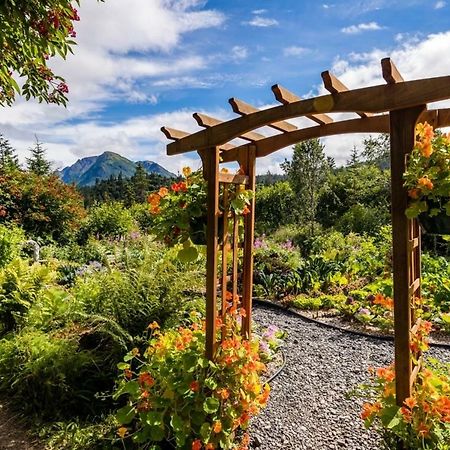Stillpoint Lodge - All-Inclusive Halibut Cove المظهر الخارجي الصورة